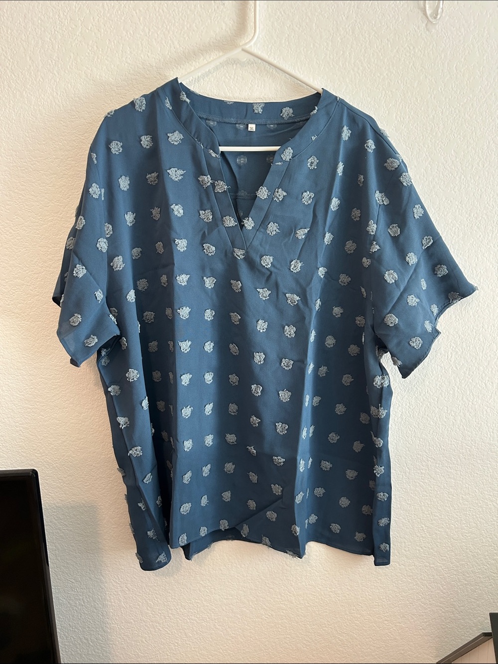 Women's Blue Floral V-Neck Short Sleeve Top